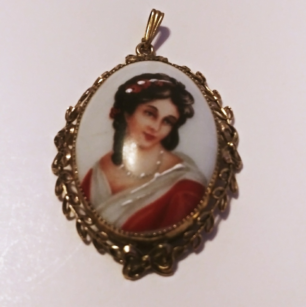 Victorian limoge cameo